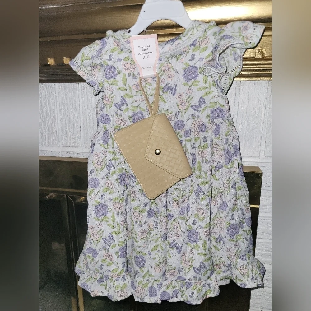 Cupcakes and Cashmere 2pc set. Floral dress with purse. Girls 4t